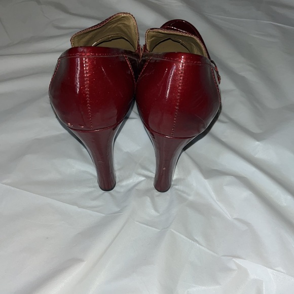 ….ME TOO SPARKLY PATENT LEATHER RED HEELS BNWOT - Picture 3 of 5